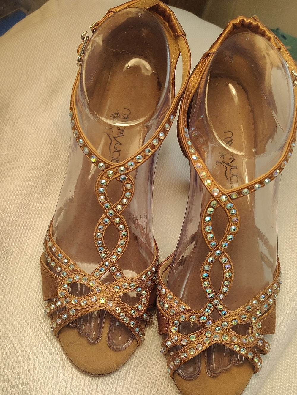 Roundtree & Yorke Tan Rhinestone T-Strap Heels